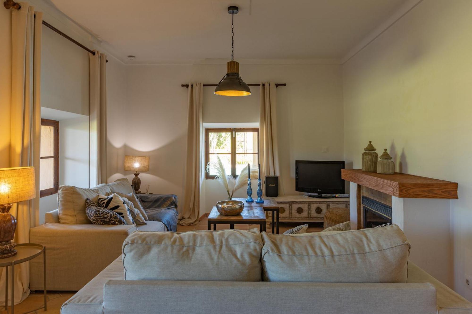 Finca Familia Pollenca Ngoại thất bức ảnh